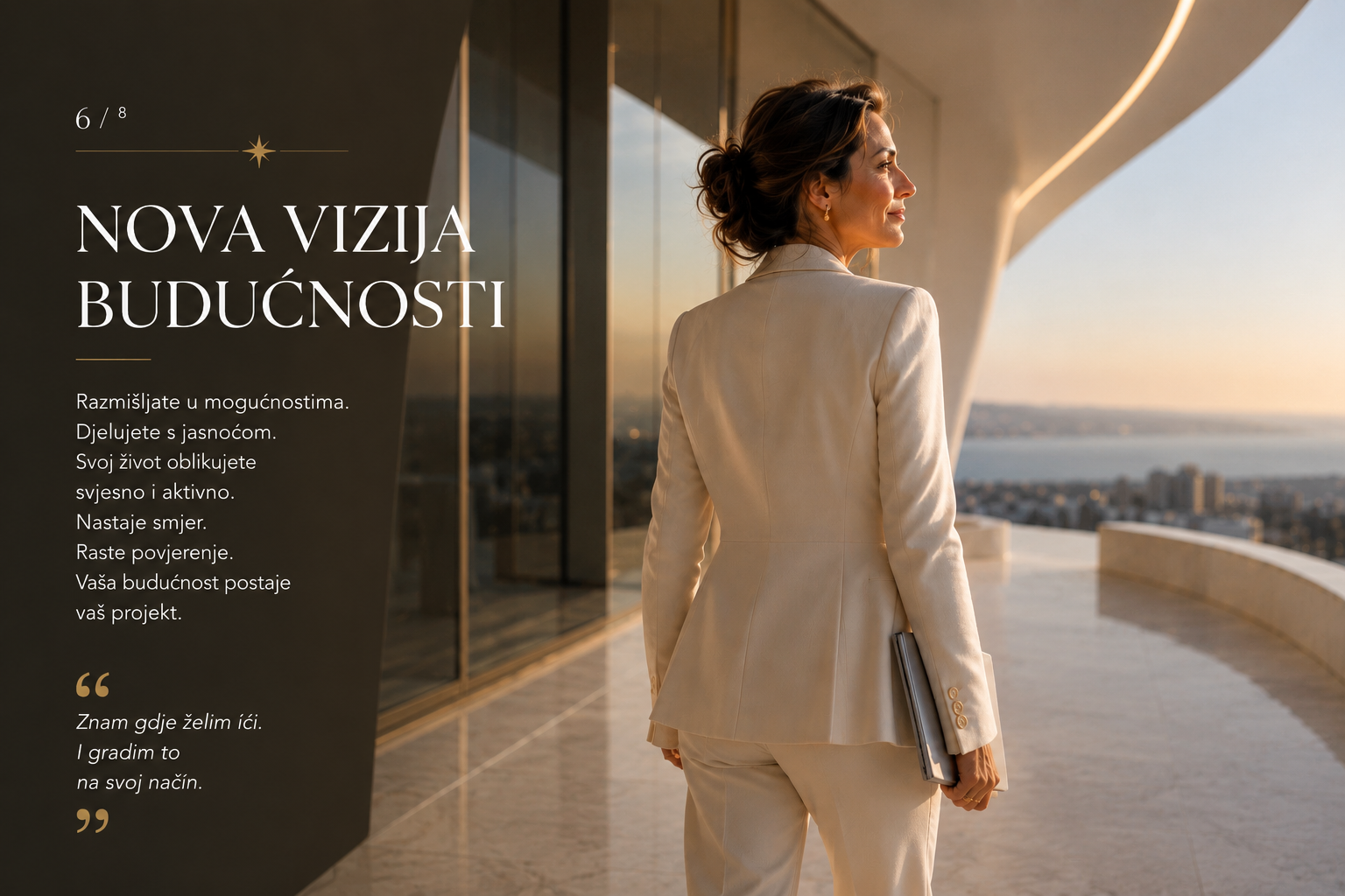 Elegantna žena vodi inspirativan razgovor sa grupom učesnika u modernom poslovnom okruženju. Fotografija simbolizuje žensko liderstvo, executive leadership, timsko vođenje, poslovni mentoring, komunikaciju, strateško razmišljanje, prisutnost, jasnoću i dugoročan uticaj kroz SHEJA mentoring.